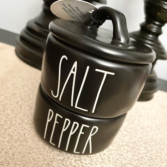 🆕Rae Dunn Ceramic Stackable SALT/PEPPER Cellars - Picture 2 of 4